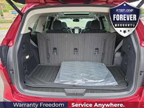 Used 2025 Subaru Ascent Touring AWD/4WD image 36