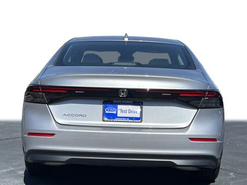 Certified 2025 Honda Accord LX image 22