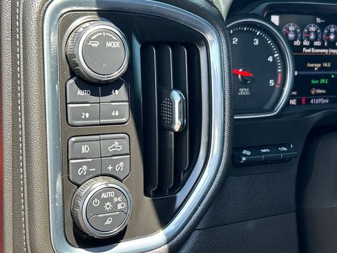 Used 2023 Chevrolet Silverado 3500 High Country w/ LPO, Hitch Package AWD/4WD image 12