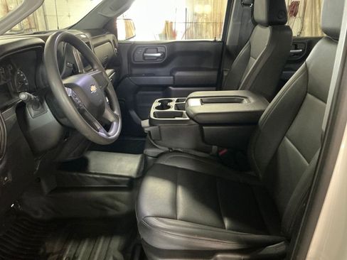 Used 2023 Chevrolet Silverado 1500 W/T w/ WT Convenience Package AWD/4WD image 13