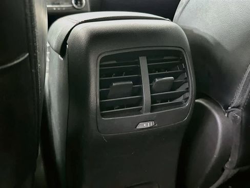 Used 2023 Ford Escape ST-Line AWD/4WD image 13