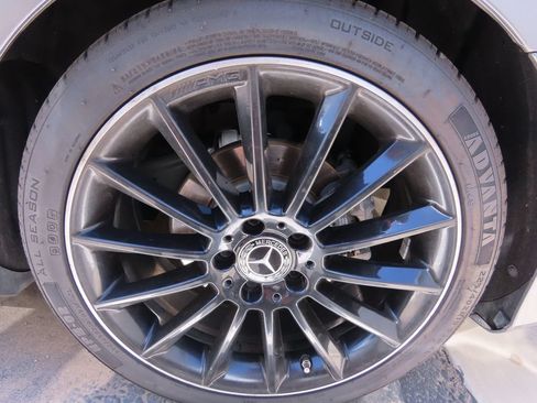 Used 2022 Mercedes-Benz A 220 image 16