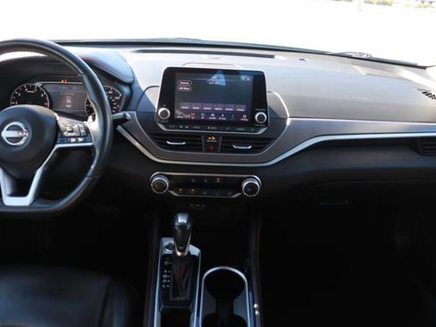 Used 2023 Nissan Altima 2.5 SR image 15