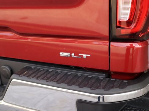 Used 2019 GMC Sierra 1500 SLT w/ SLT Premium Package image 37