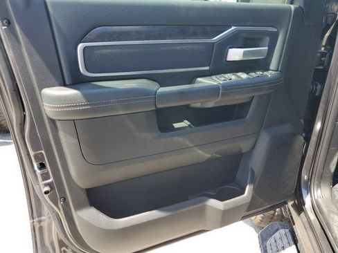 New 2024 RAM 2500 Big Horn w/ Night Edition image 9