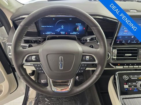 Used 2023 Lincoln Navigator Black Label AWD/4WD image 18