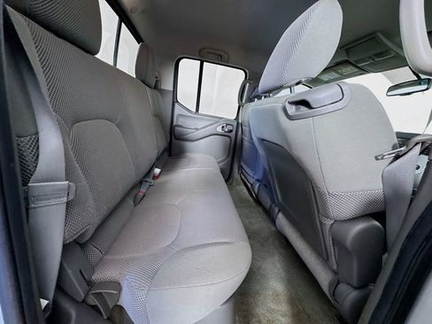 Used 2014 Nissan Frontier SV w/ SV Value Truck Package image 27