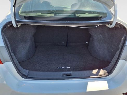 Used 2019 Nissan Sentra SV image 13