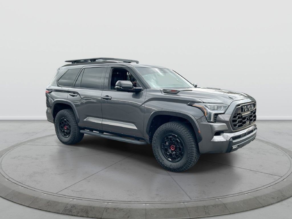Used 2023 Toyota Sequoia TRD Pro AWD/4WD image 2