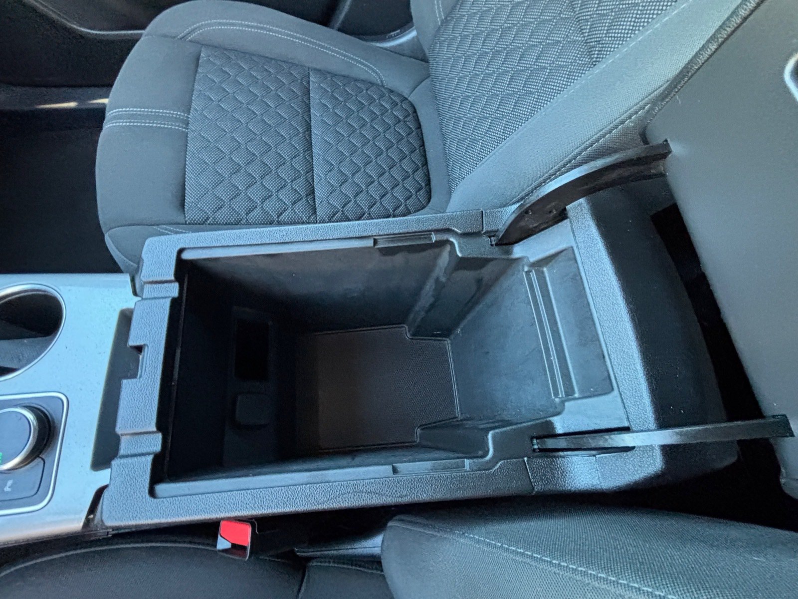 Used 2019 Chevrolet Blazer LT FWD image 18