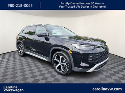 New 2025 Volkswagen Tiguan SE