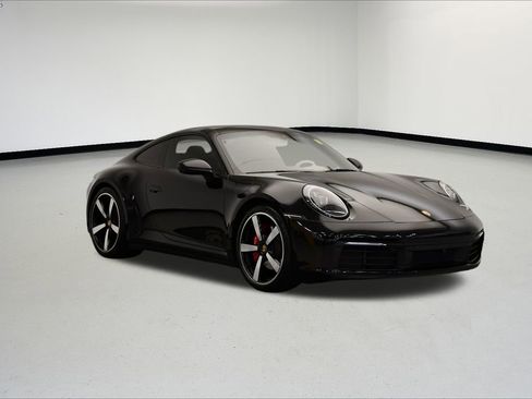 Used 2021 Porsche 911 Carrera image 9