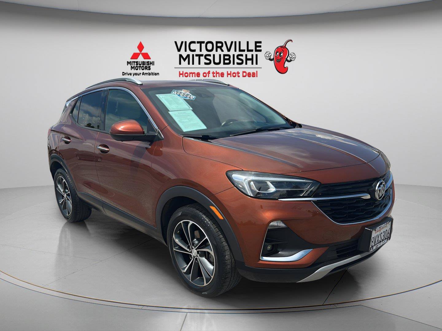 Used 2021 Buick Encore GX Essence w/ Advanced Technology Package FWD image 1