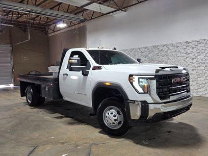 Used 2024 GMC Sierra 3500 Pro w/ Convenience Package