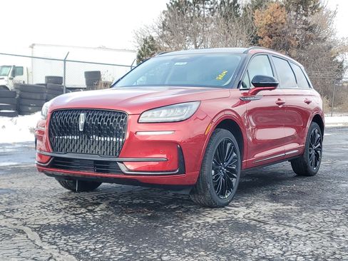 New 2026 Lincoln Corsair Premiere image 2