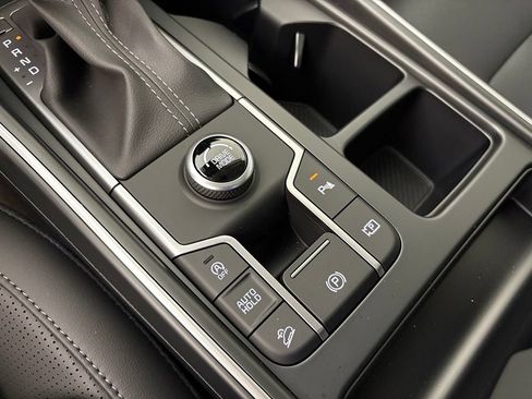 New 2026 Kia Sorento S FWD image 34
