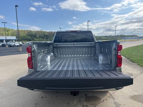 New 2026 Chevrolet Silverado 1500 LT AWD/4WD image 11