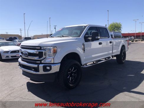 Used 2022 Ford F350 XLT w/ XLT Value Package AWD/4WD image 4