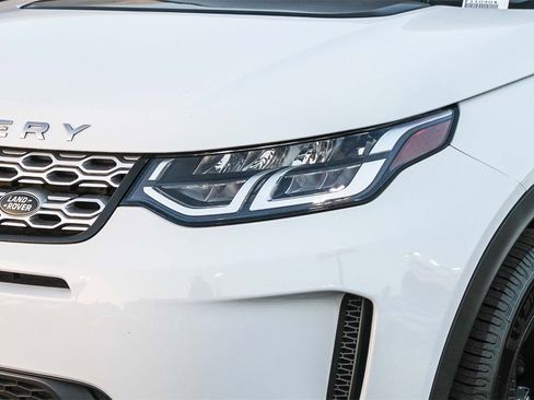 Used 2020 Land Rover Discovery Sport S image 4