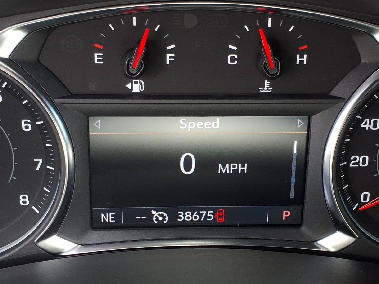 Used 2024 Chevrolet Equinox RS w/ RS Leather Package FWD image 30