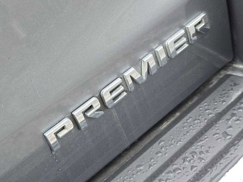 Used 2020 Chevrolet Tahoe Premier w/ Premier Plus Edition image 11