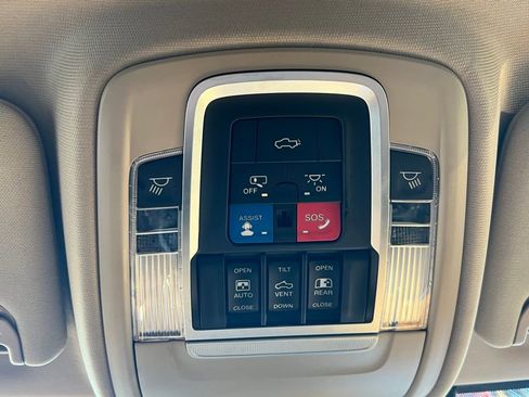 Used 2022 RAM 2500 Limited image 39