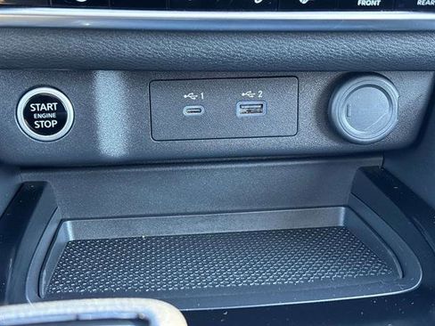 Certified 2022 Nissan Rogue SV w/ SV Premium Package image 31