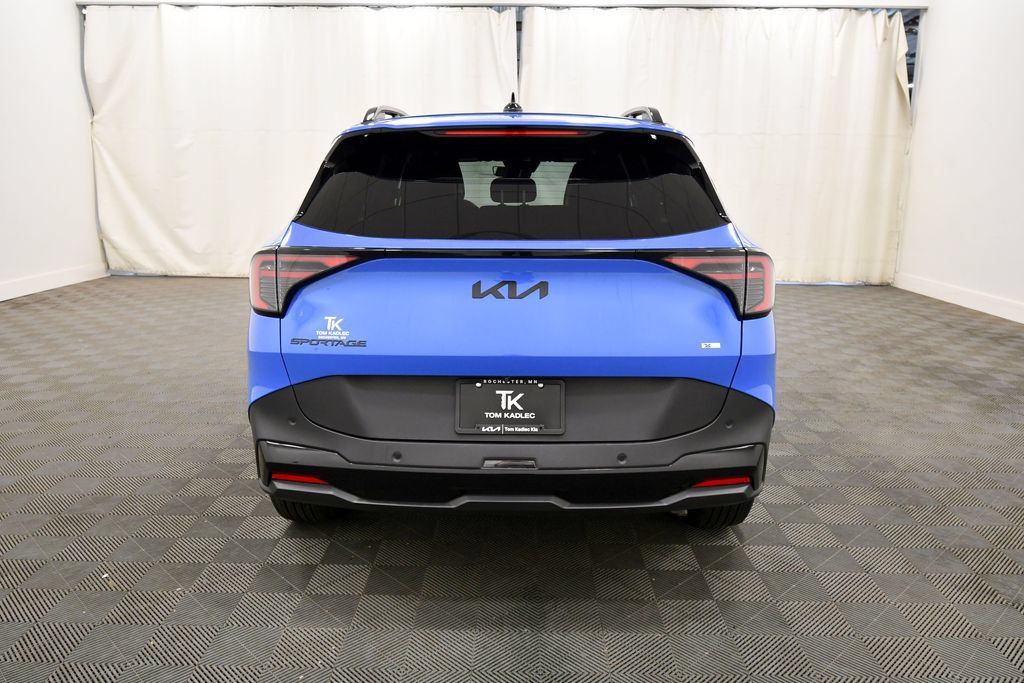 Certified 2026 Kia Sportage X-Line w/ X-Line Premium Package AWD/4WD image 6