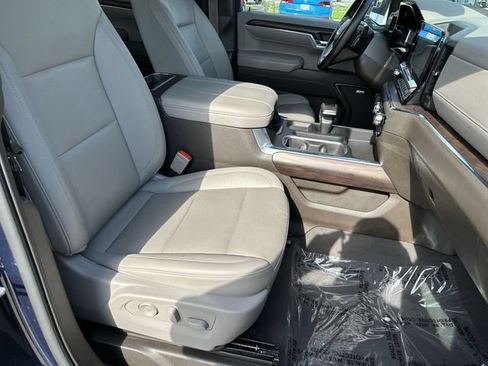Certified 2023 GMC Sierra 1500 SLT w/ SLT Premium Package AWD/4WD image 28