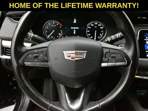 Used 2023 Cadillac XT4 Premium Luxury AWD/4WD image 19