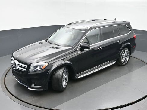 Used 2019 Mercedes-Benz GLS 550 4MATIC w/ Driver Assistance Package image 35
