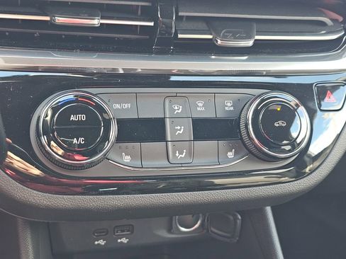 New 2026 Buick Envista Sport Touring image 23