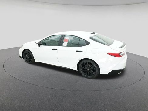 New 2026 Toyota Camry Hybrid image 4