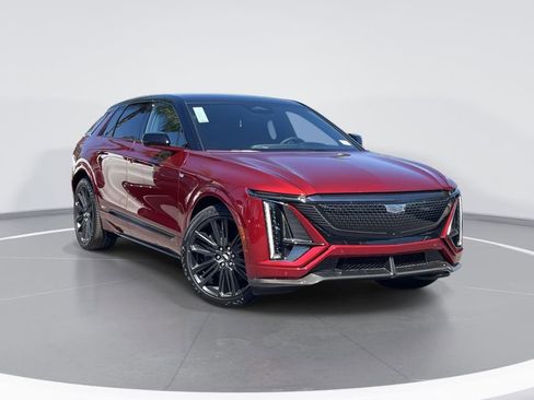 New 2026 Cadillac Lyriq V w/ Exterior Carbon Fiber Package AWD/4WD image 1
