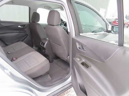 Used 2023 Chevrolet Equinox LT image 26