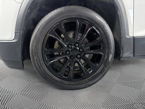 Used 2020 GMC Acadia AT4 w/ Driver Alert Package II AWD/4WD image 35