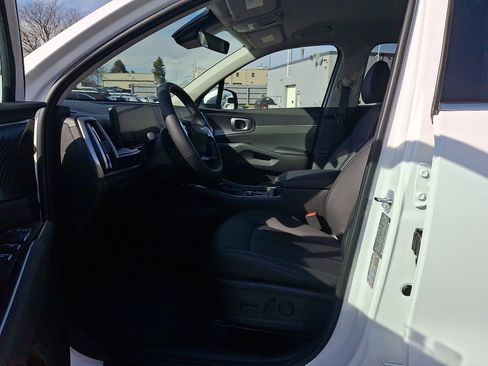 New 2026 Kia Sorento EX FWD image 10