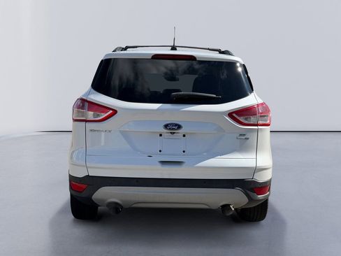 Used 2014 Ford Escape SE w/ Equipment Group 201A image 4