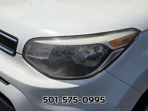 Used 2017 Kia Soul + w/ Designer's Package FWD image 11