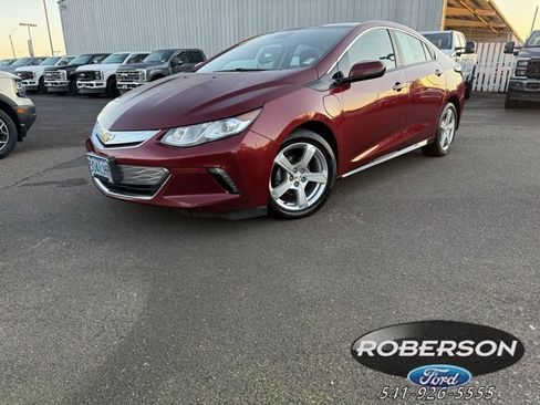 Used 2017 Chevrolet Volt LT image 1