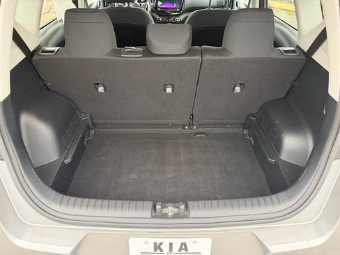 Used 2024 Kia Soul S FWD image 28