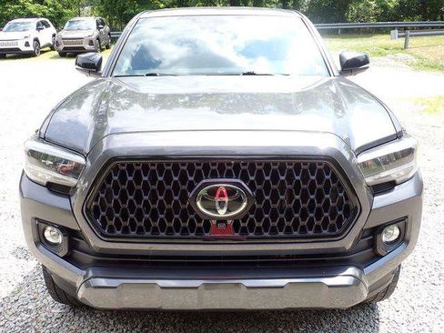 Certified 2023 Toyota Tacoma Limited w/ Nightshade Package AWD/4WD image 8