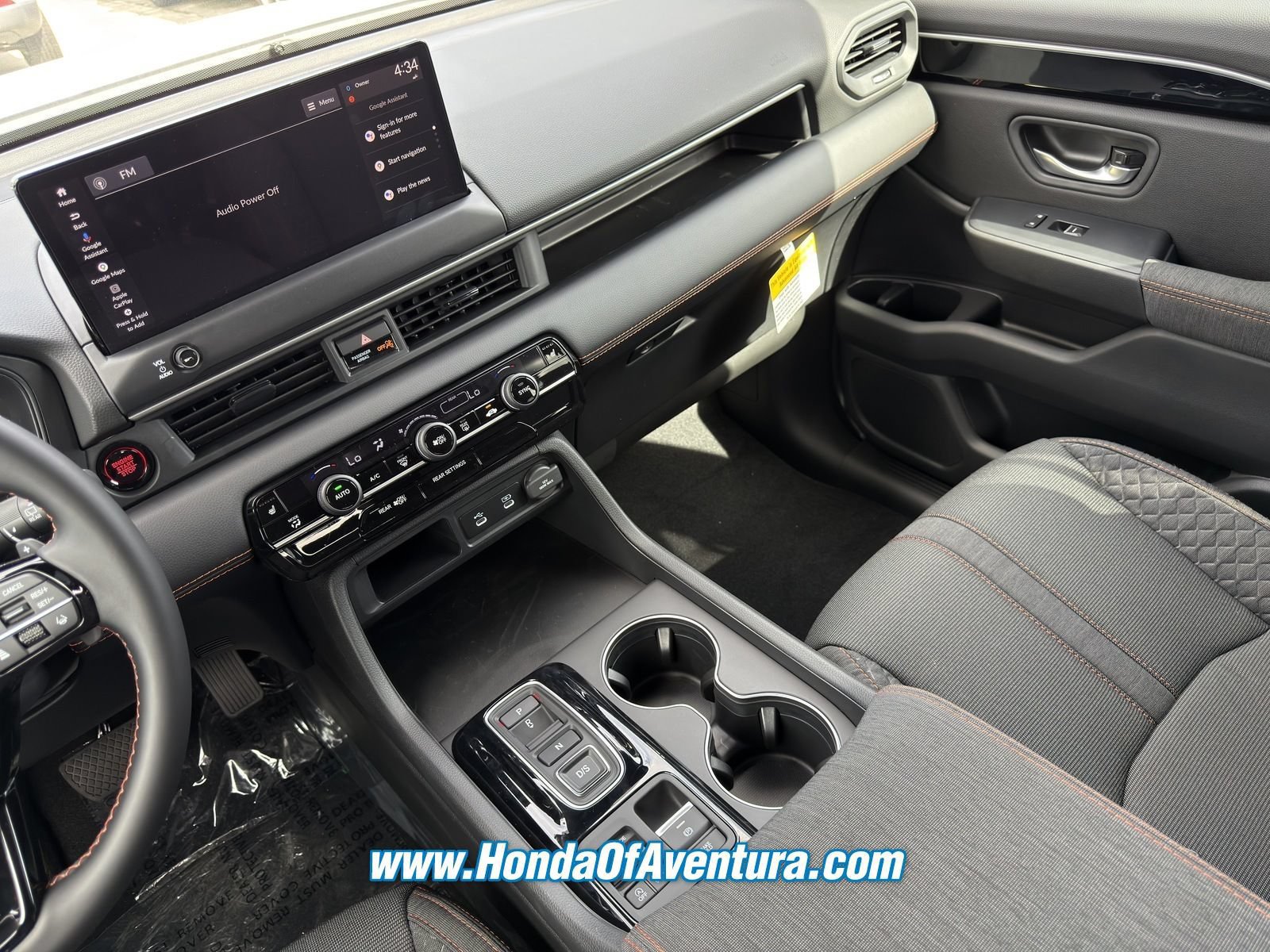 New 2026 Honda Pilot Sport image 14