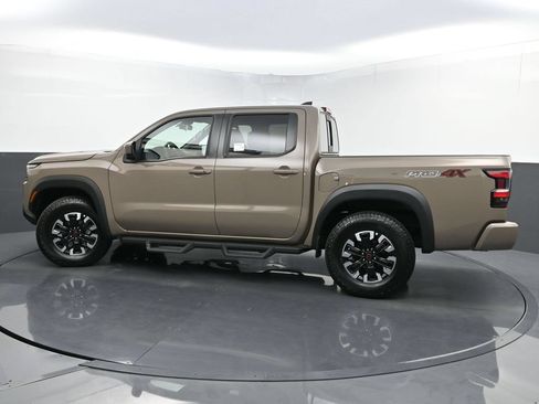 Used 2022 Nissan Frontier PRO-4X AWD/4WD image 42