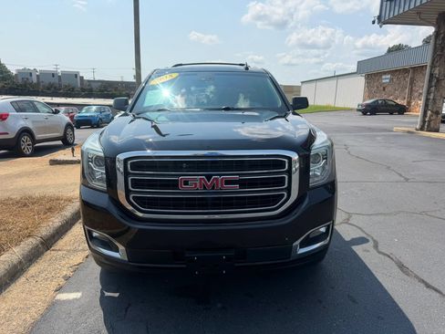 Used 2018 GMC Yukon SLT w/ HD Trailering Package AWD/4WD image 2