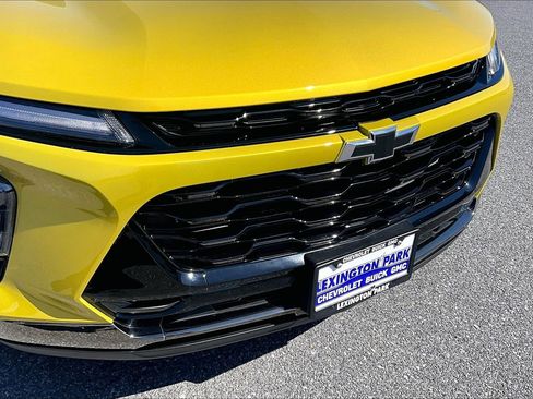 Used 2024 Chevrolet Trax ACTIV w/ Sunroof Package image 29