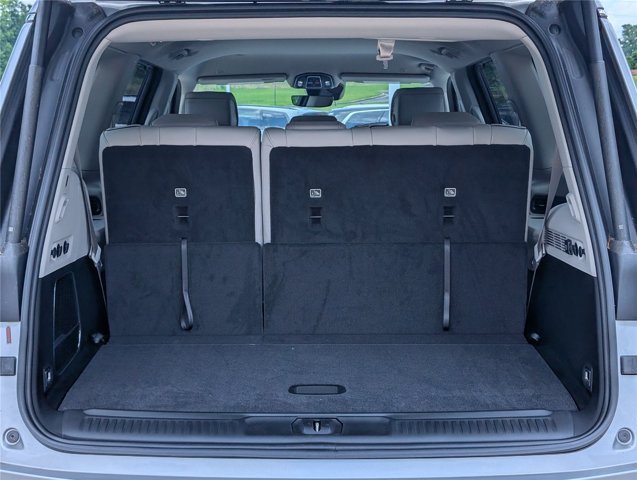 Used 2024 Jeep Wagoneer 4WD w/ Convenience Group I image 9