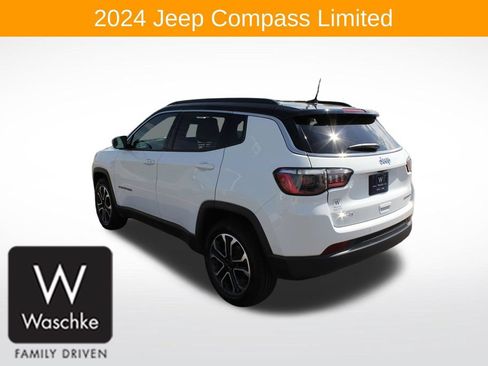 Used 2024 Jeep Compass Limited AWD/4WD image 5