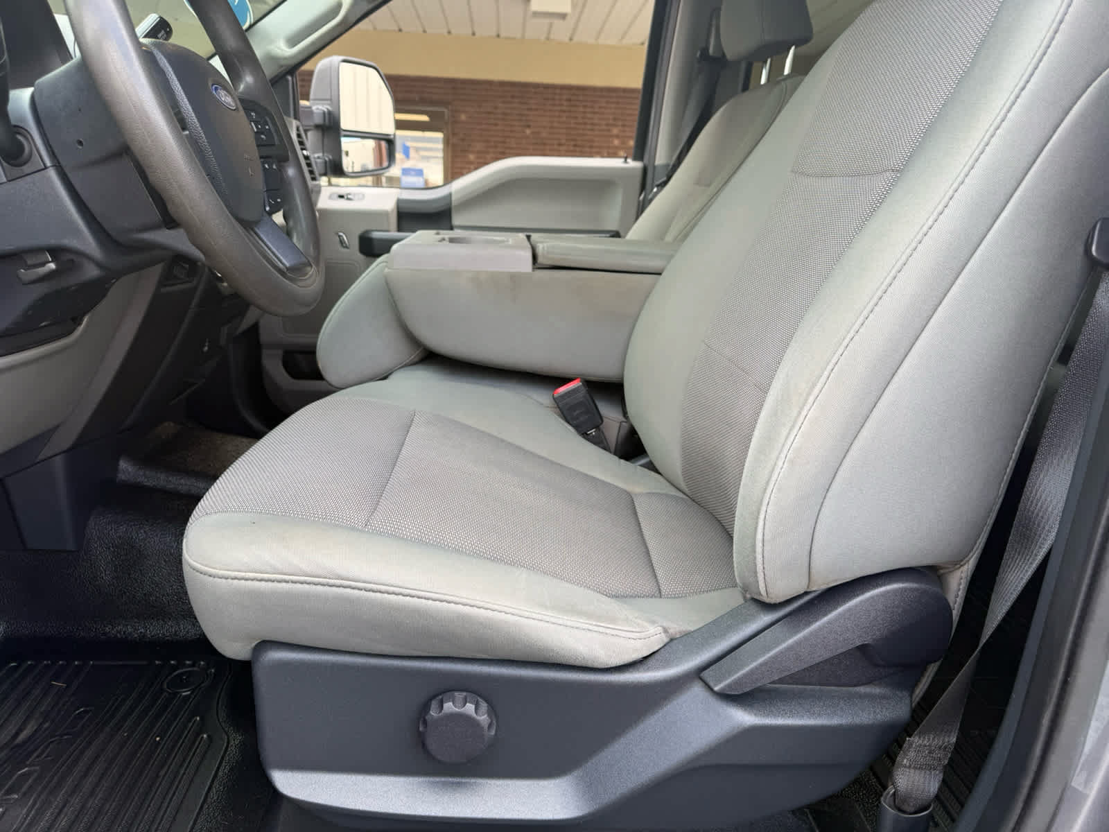 Used 2022 Ford F250 XL w/ STX Appearance Package AWD/4WD image 4