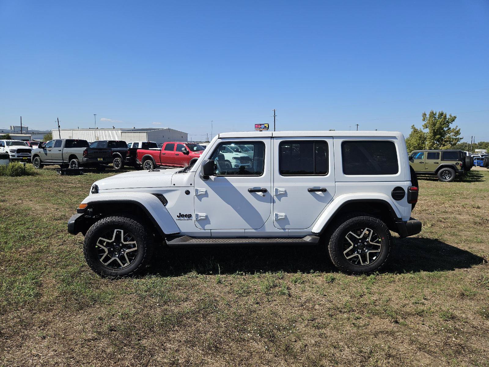 New 2027 Jeep Wrangler Unlimited Sahara AWD/4WD image 3